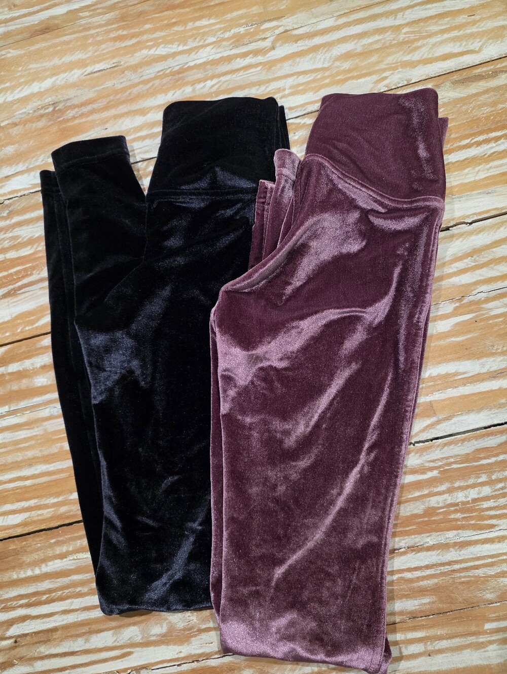 2 Lululemon Velvet Leggings Pants Sz 2